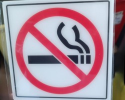 اشارة ستكيرز ممنوع التدخين حجم وسط للمكاتب SIGNS